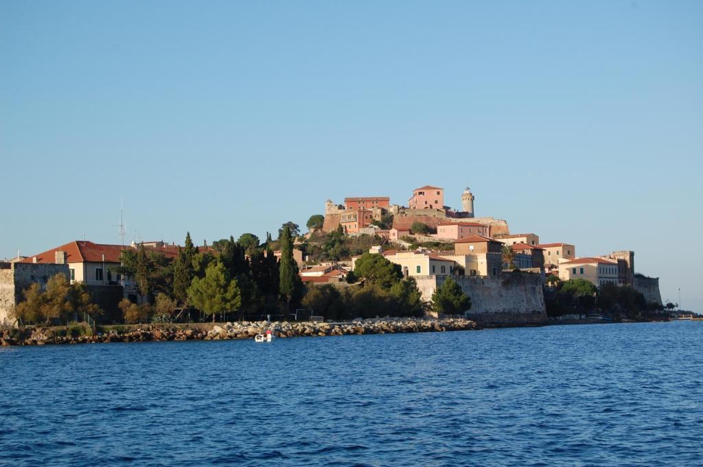 Acquamarina 3*